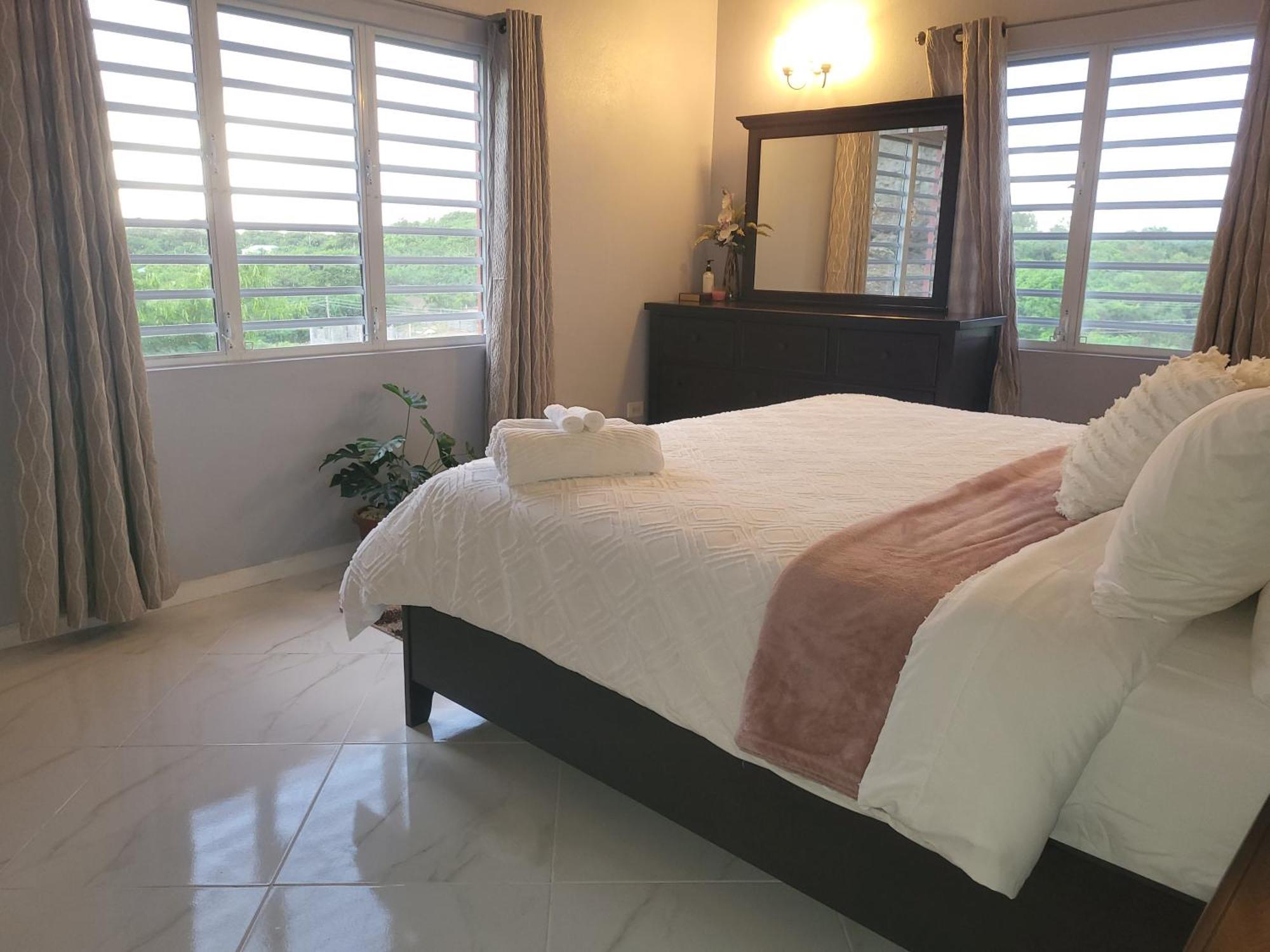 Mount Joy Getaway Villa Parham Ngoại thất bức ảnh